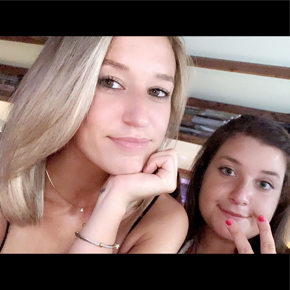 Meet your Posher, Jessica - Picture 7 of 8